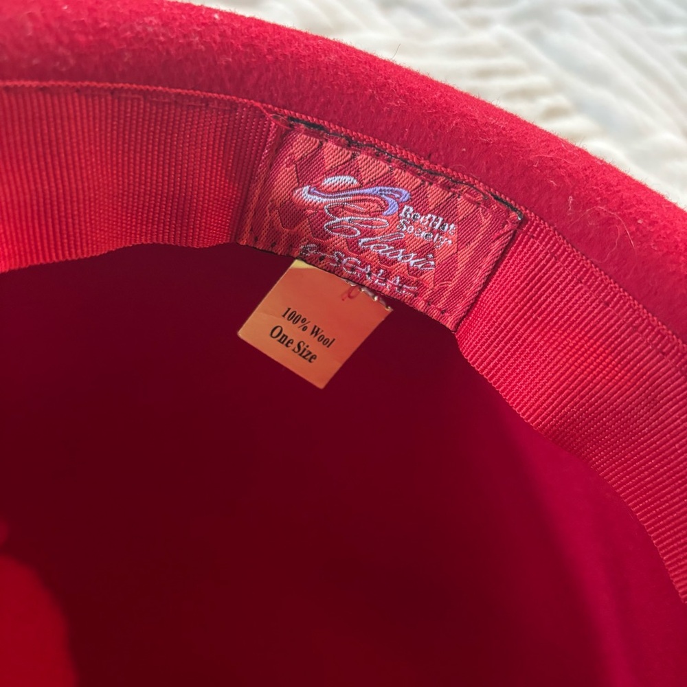 Red Hat Society Classic By Scala 100% Wool Vintage Flower Feather Netting Belt - Picture 4 of 5